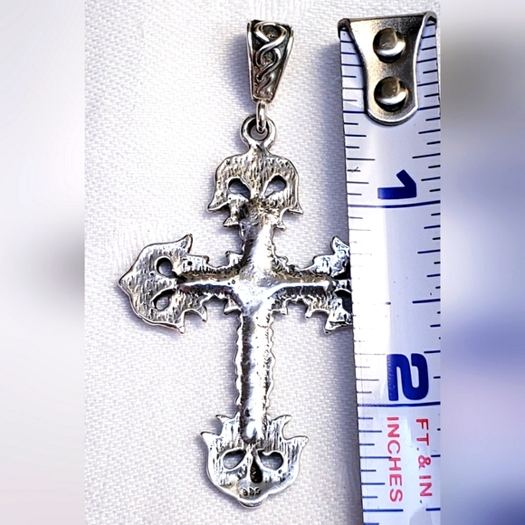 LG Sterling Silver Fleur-de-lis Cross - Picture 3 of 3